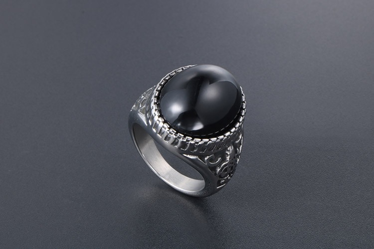 Men’s BLACK Onyx Stone Stainless Steel Ring (Vintage Engraved Design)